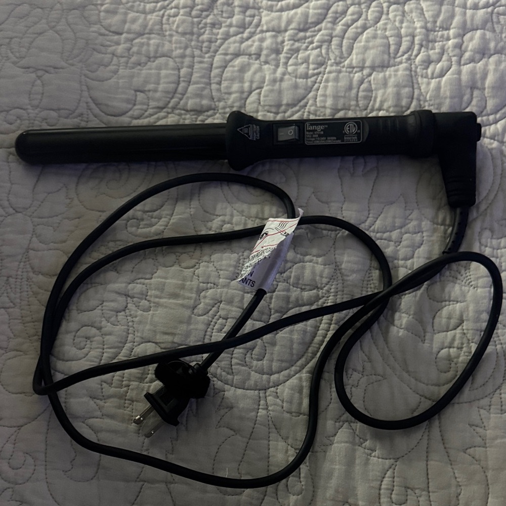 L’ange Black Hair Curling Wand 1.25 (32mm) inch barrel